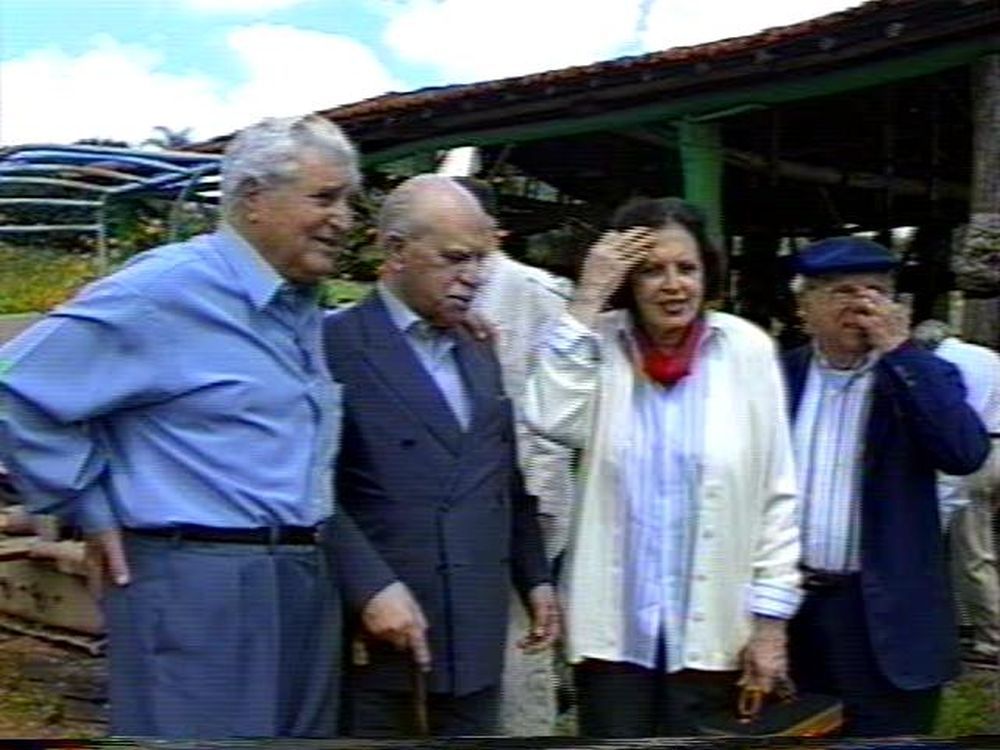 Foto - Visita da Academia Paulista de Letras em Botucatu em 2001