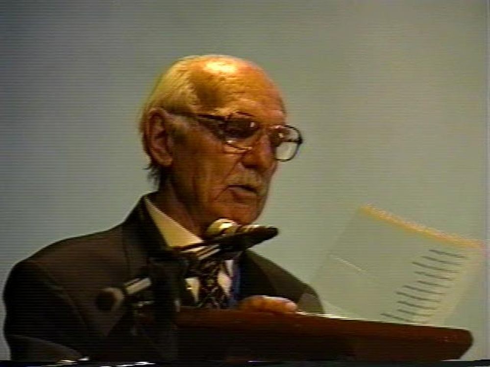 Foto - Visita da Academia Paulista de Letras em Botucatu em 2001