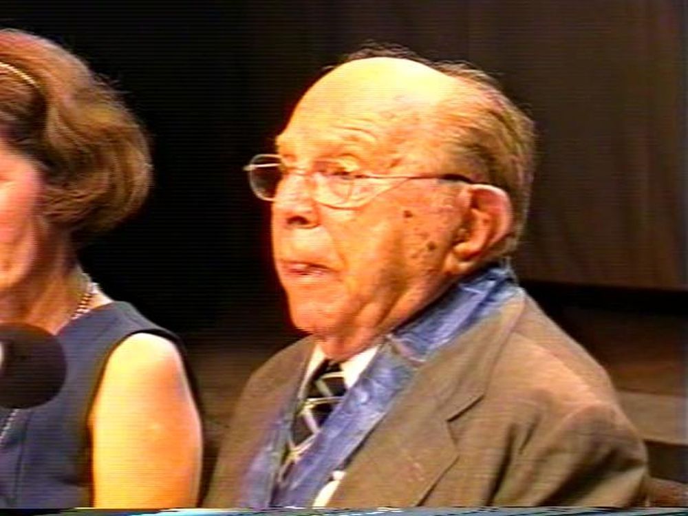 Foto - Visita da Academia Paulista de Letras em Botucatu em 2001