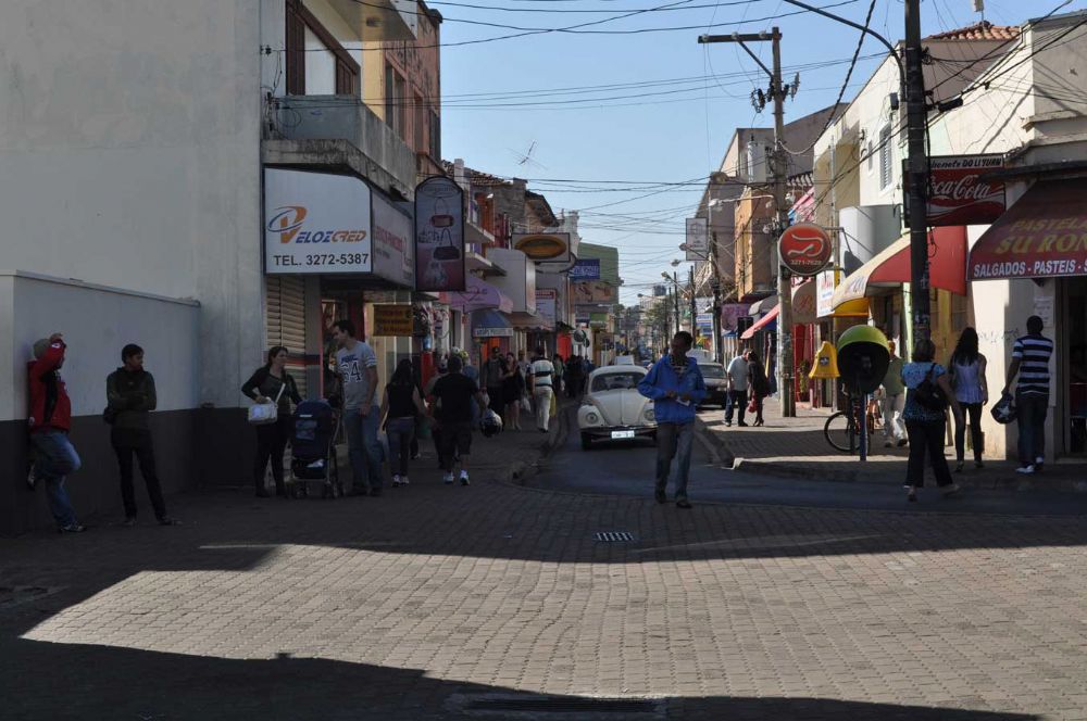 Foto - Inauguração da Estátua de Anesia Pinheiro Machado em Itapetininga em 16/07/2011