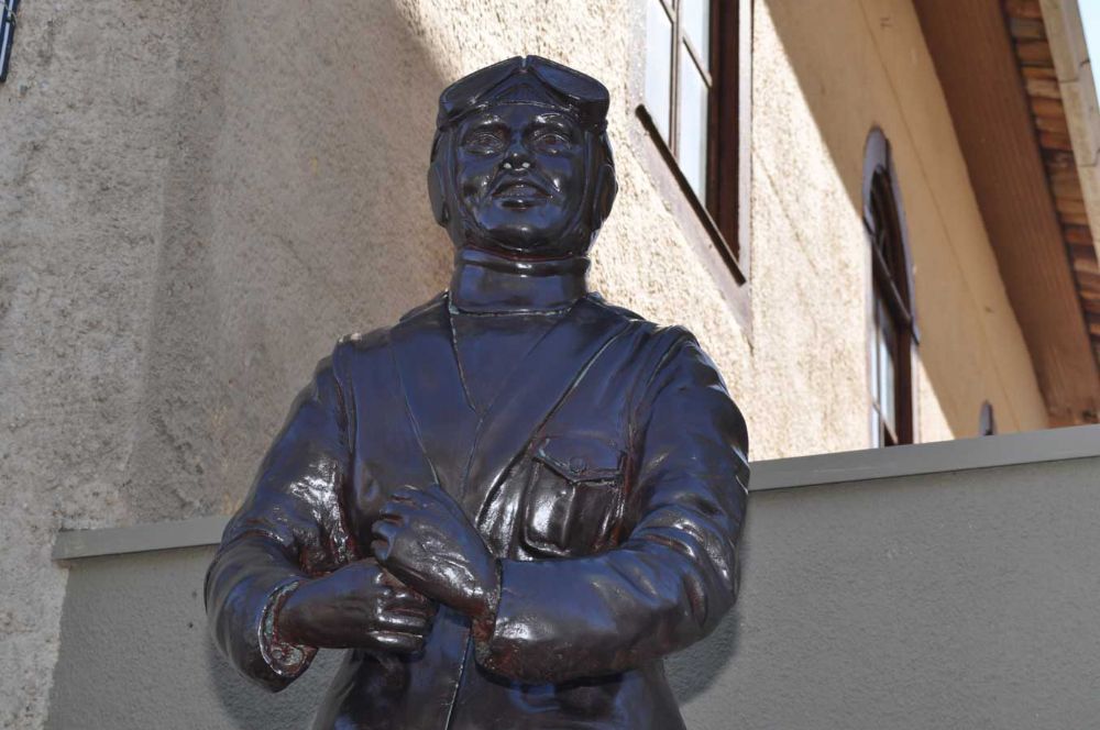 Foto - Inauguração da Estátua de Anesia Pinheiro Machado em Itapetininga em 16/07/2011